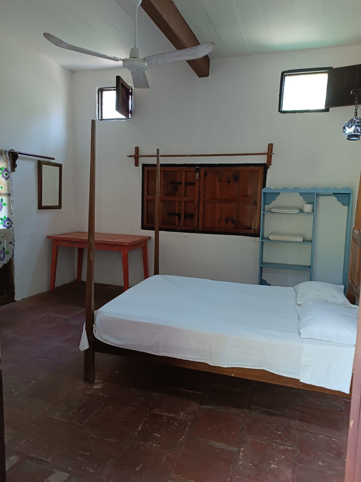 Double room at Hotel La Buena Vista in Puerto Ángel